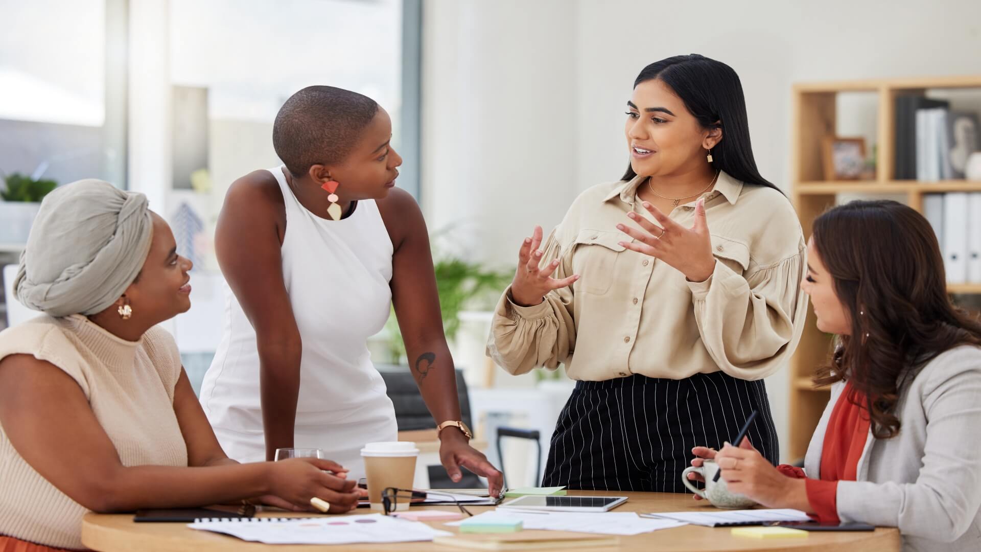 How Can Communication In The Workplace Differ Between Cultures 