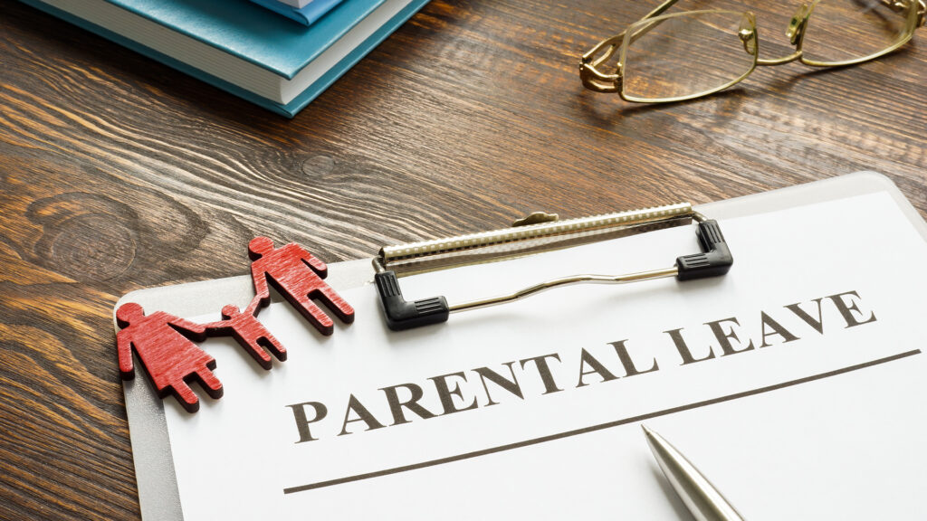 Parental leave form and family figures.