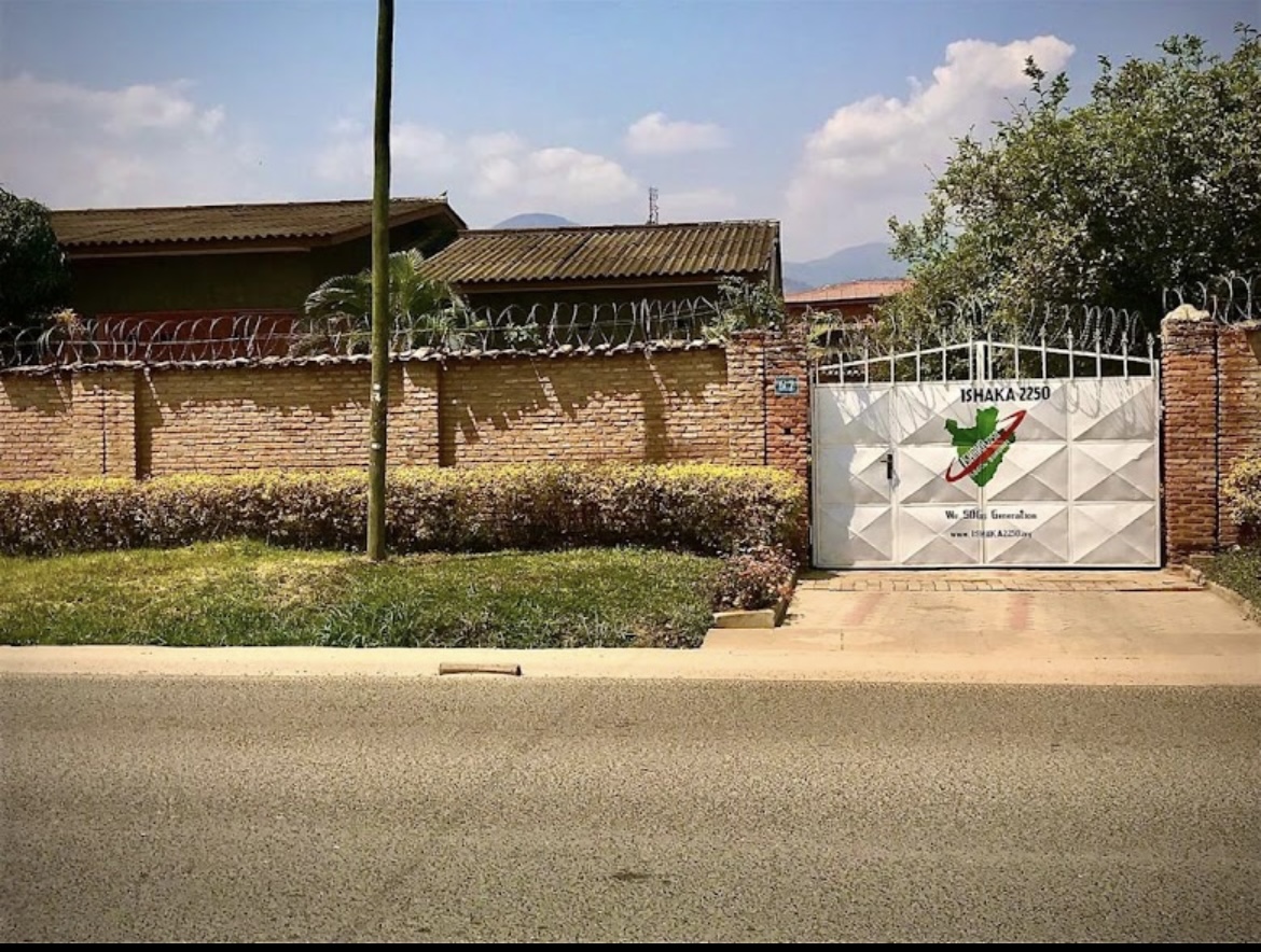 Winner small image - Ishaka 2250